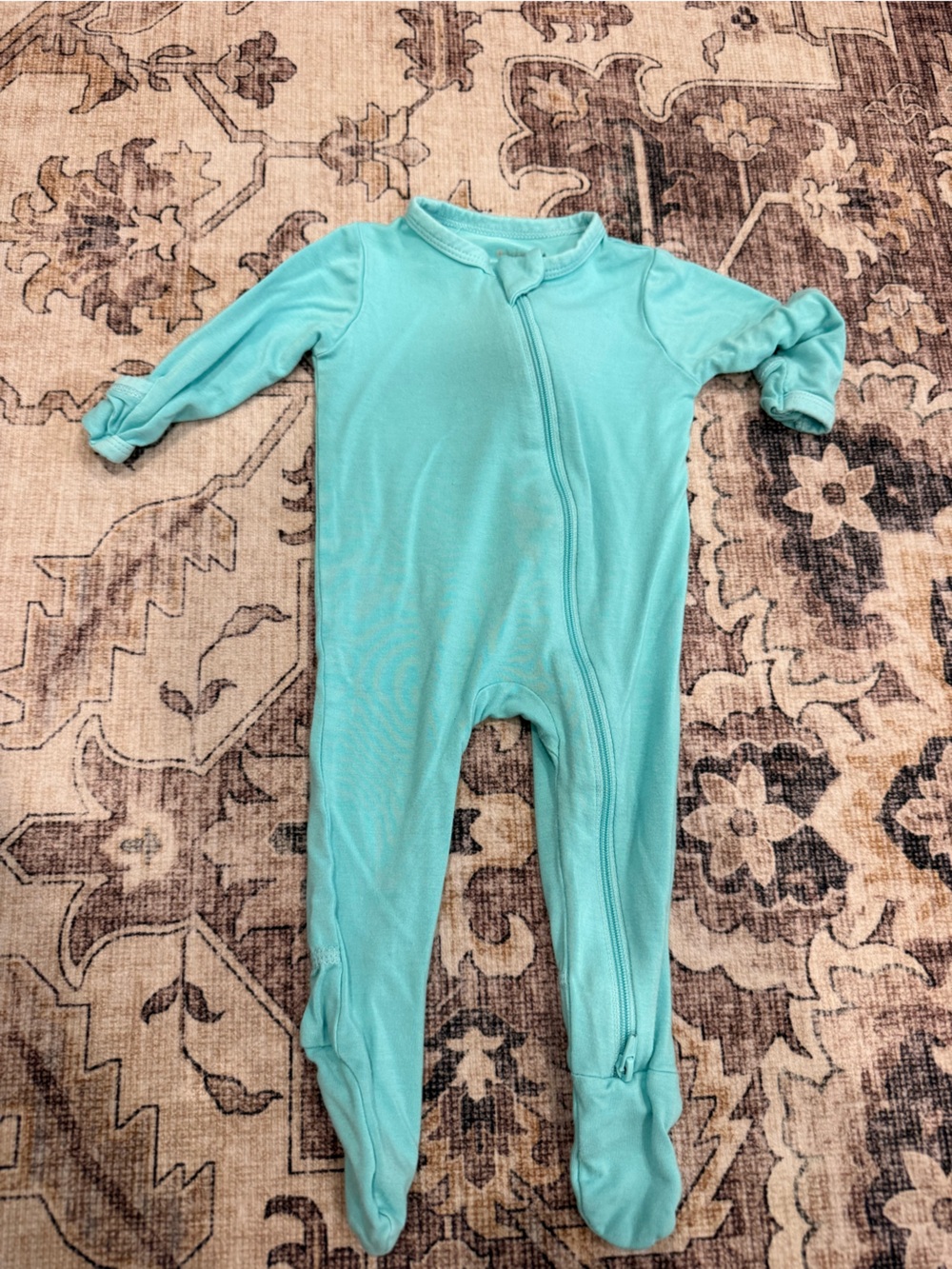 Kyte Baby Zippered Footie 0-3 months